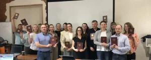 Выпускники курса Эксперт в сфере закупок с дипломами о профпереподготовке и сертификатами практики в ЕИС